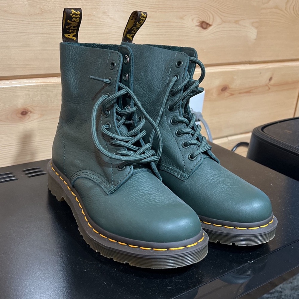 Doc Marten Pascal boots